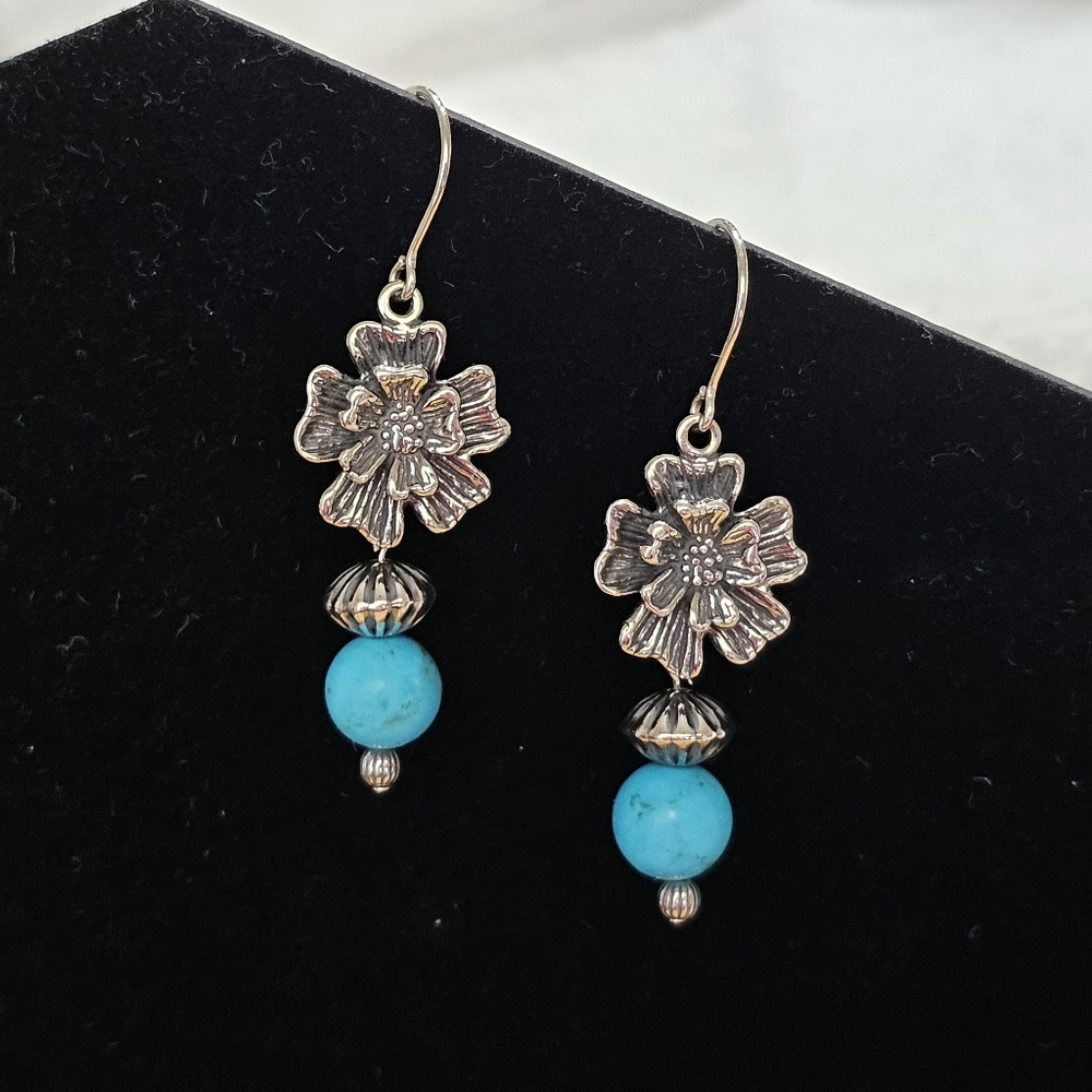 Southwestern Flower Dangle Earrings Oxidized 925 Silver and Howlite Beads - Picture 2 of 14